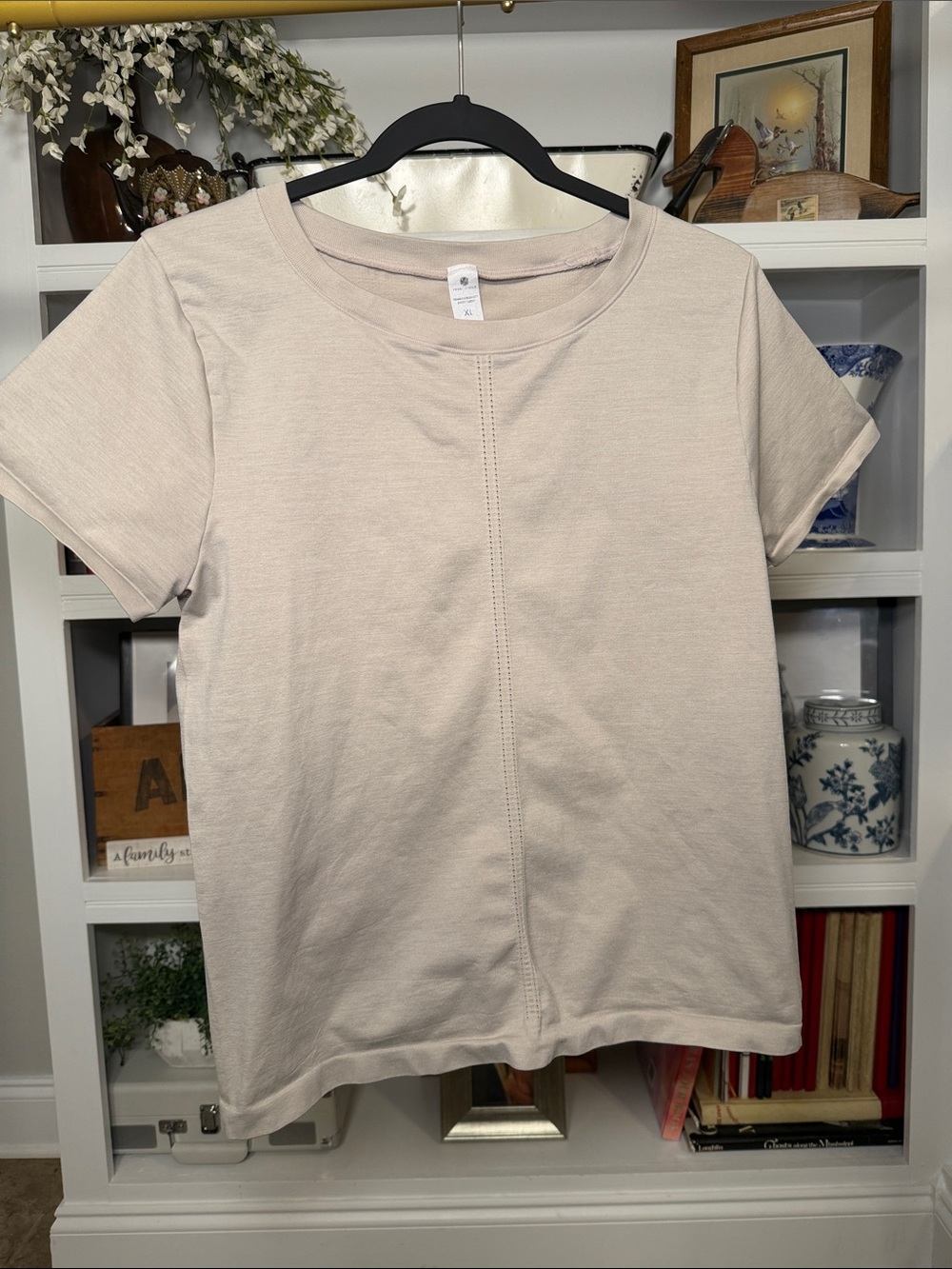 Yogalicious Cream Short Sleeve Seam-Front Tee